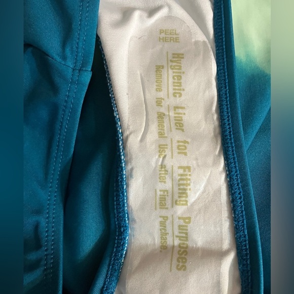 NWT Old Navy Rash guard/high waist bikini bottom, wmns sz lg/med - Picture 4 of 4